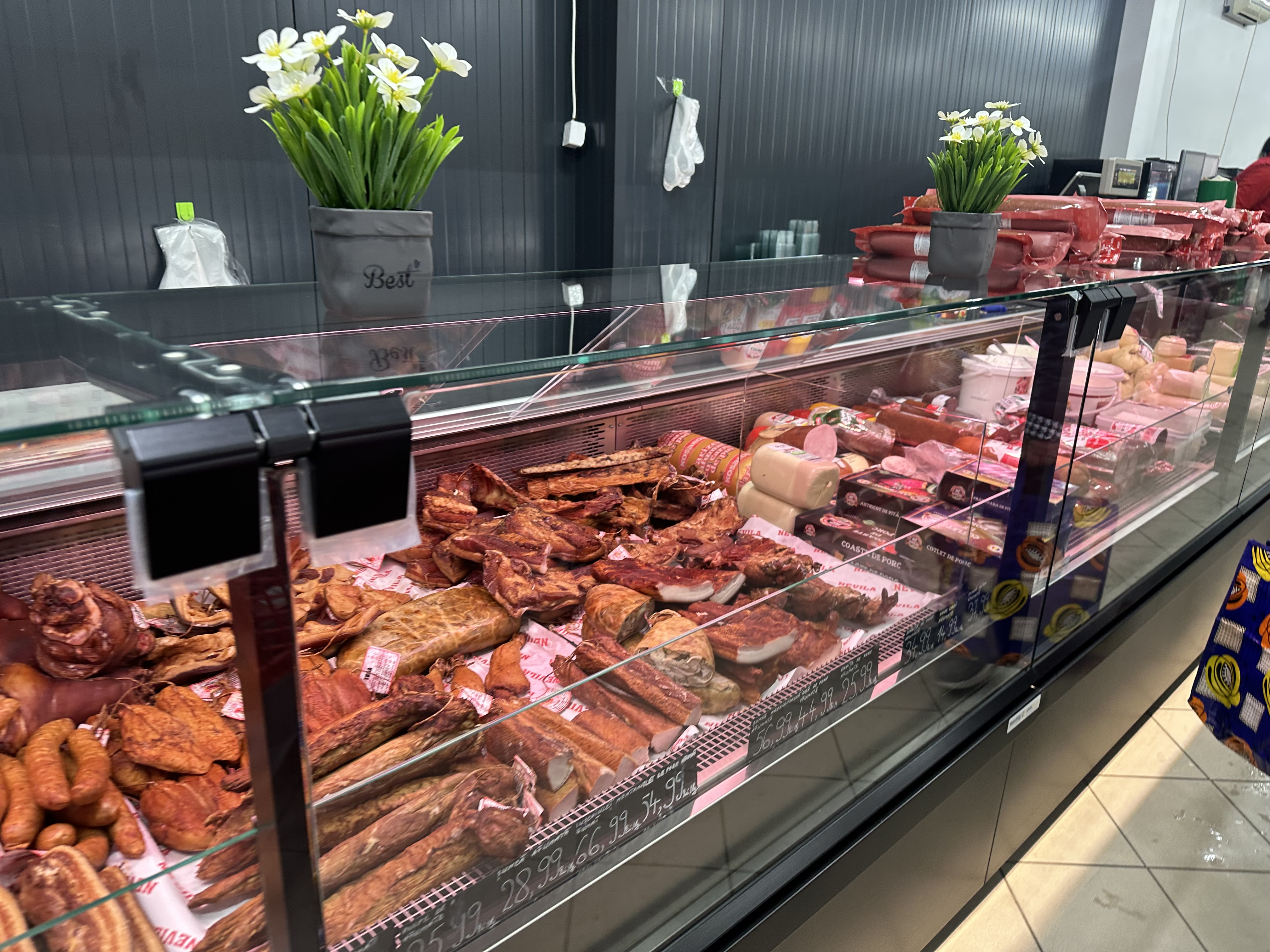 SuperMarket NEVILA Onesti - imagine 16